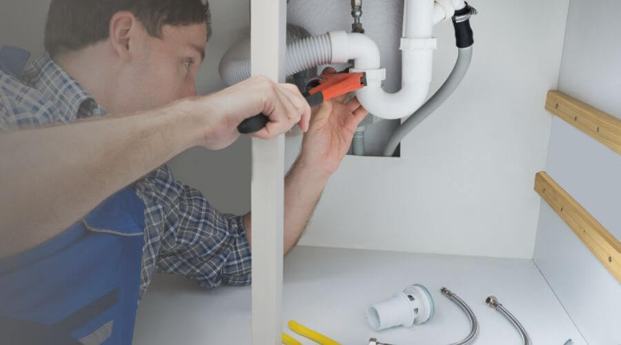 Professional Water heater repair in Trufant, MI